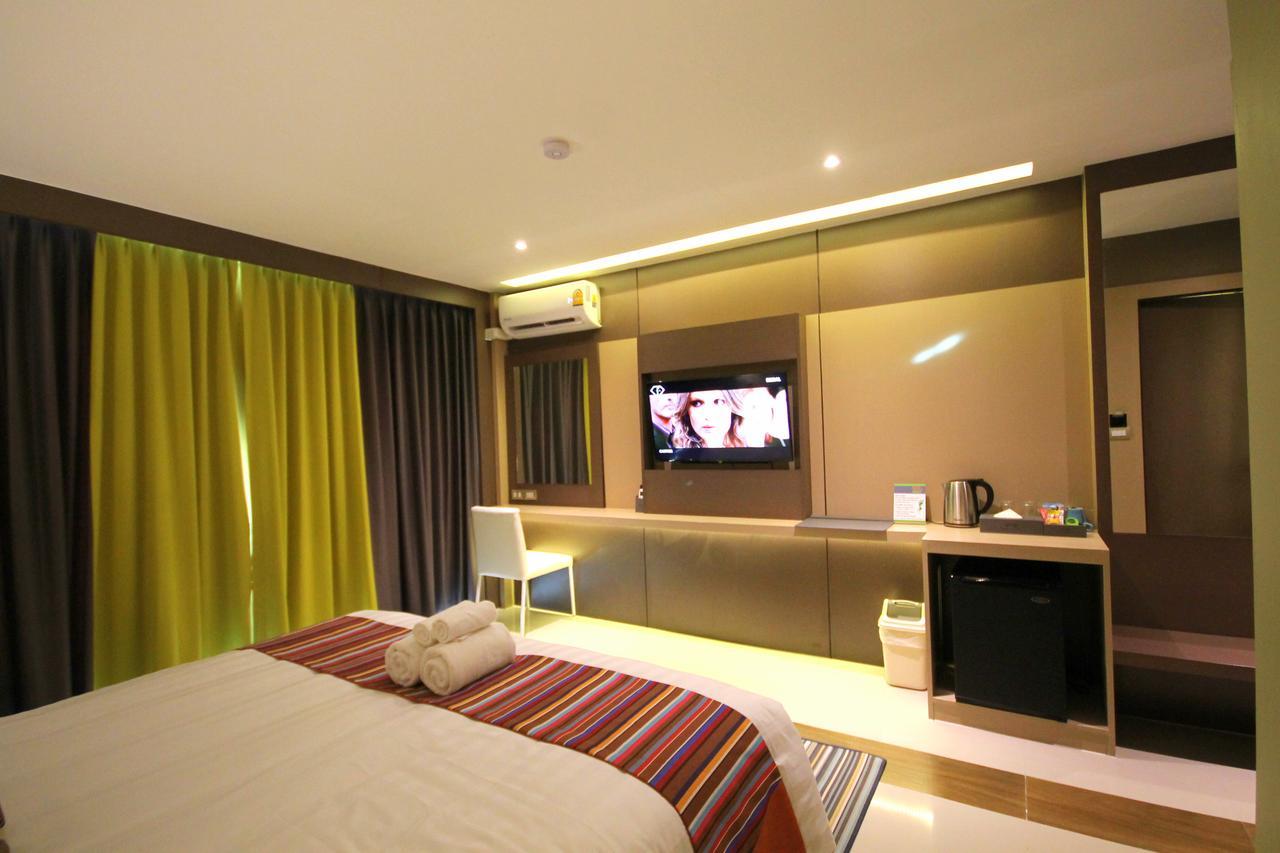 Rooms Republic Pattaya Exterior foto